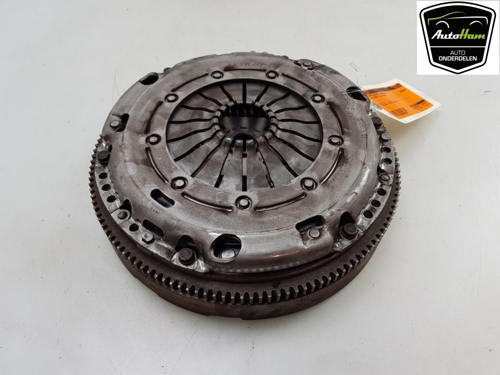 KOPPELINGSSET Touran (1T1 / T2) (|04E141016K|03C141015J|), Dhr. J. Ham, Gebruikt, Volkswagen, Administratie@autoham.nl