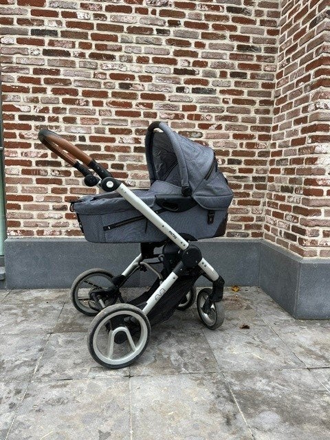 MUTSY EVO 2-in-1 kinderwagen en ALLE accessoires, Enlèvement, Utilisé, Autres marques, Dossier réglable