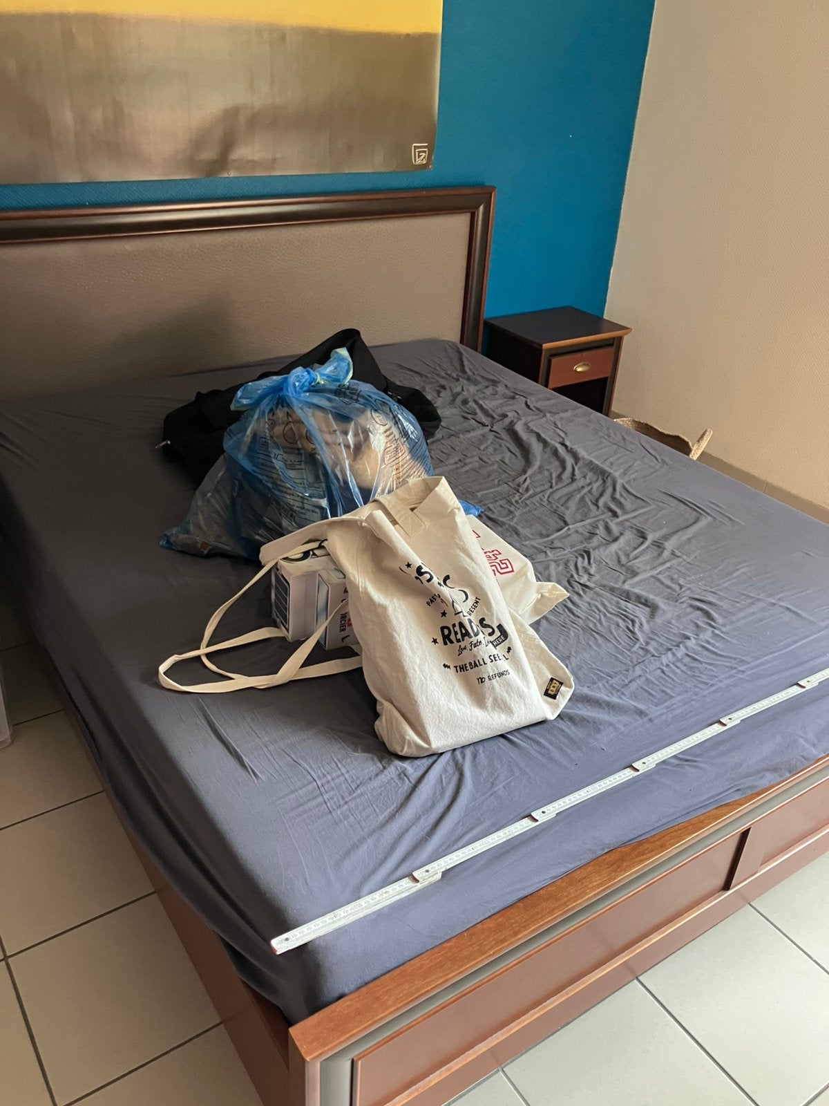 Bed met nachtkasjes en matras, Huis en Inrichting, Ophalen, Gebruikt, Tweepersoons