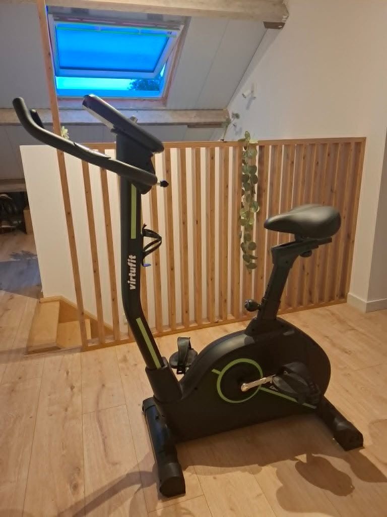 Hometrainer, Sport en Fitness, Ophalen, Zo goed als nieuw, Benen, Hometrainer
