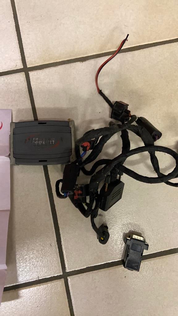 Powerbox nissan navara d40, Ophalen
