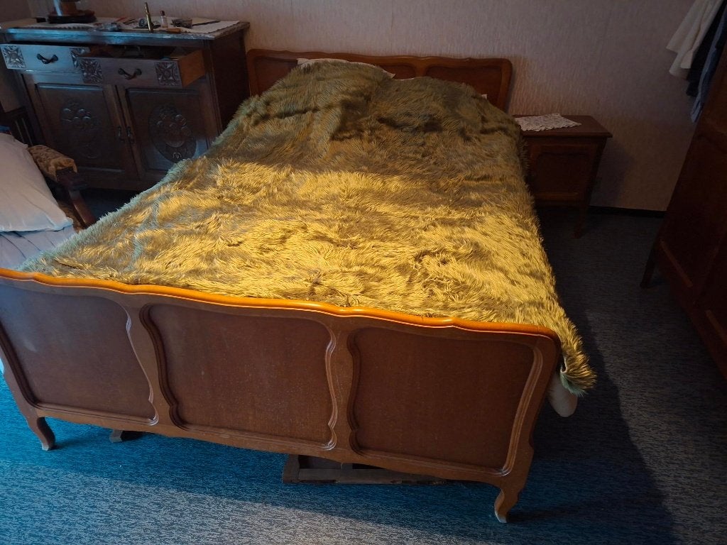 Slaapkamer in massief hout, Huis en Inrichting, Ophalen, Gebruikt, 65 cm of meer, 70 cm of meer