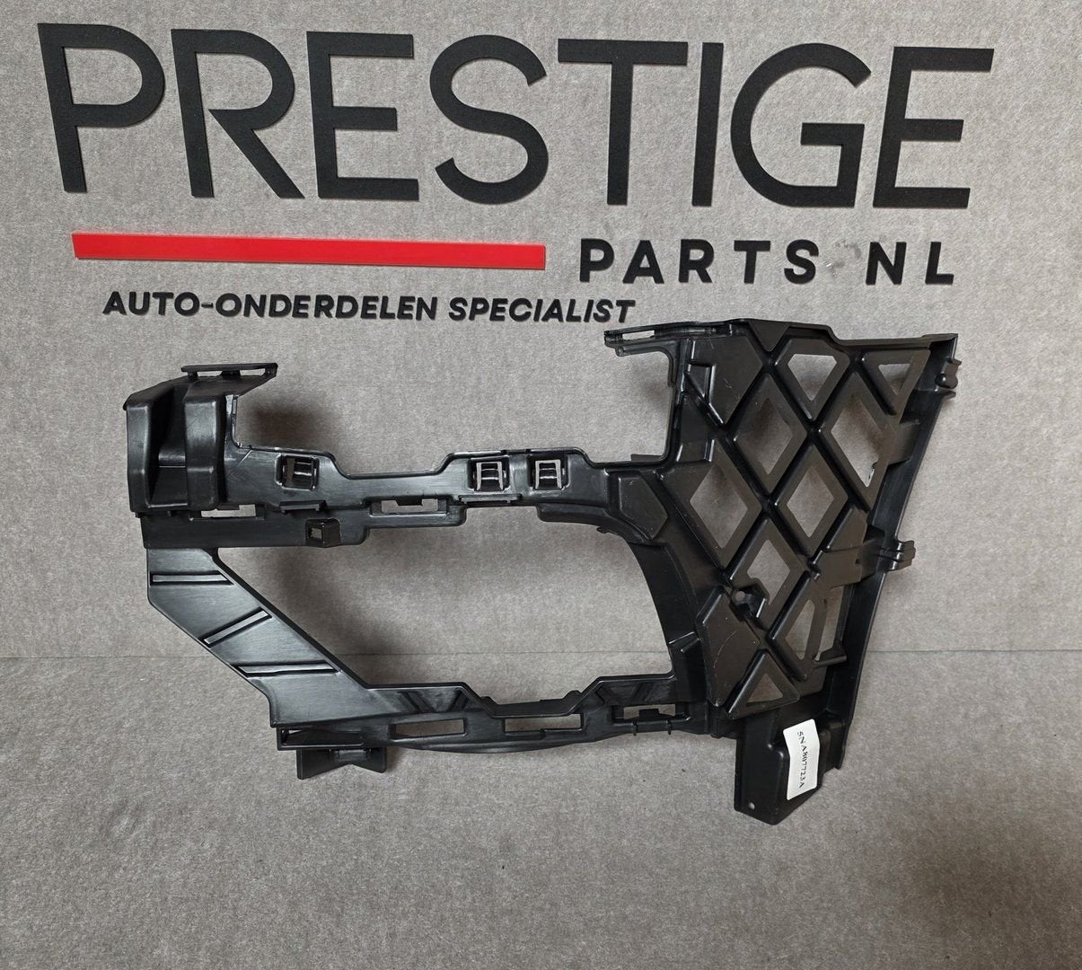 VW Tiguan R-Line Houder Steun Mistlamp Links 5NA807723A, Neuf, -, Origine de la pièce connue, -