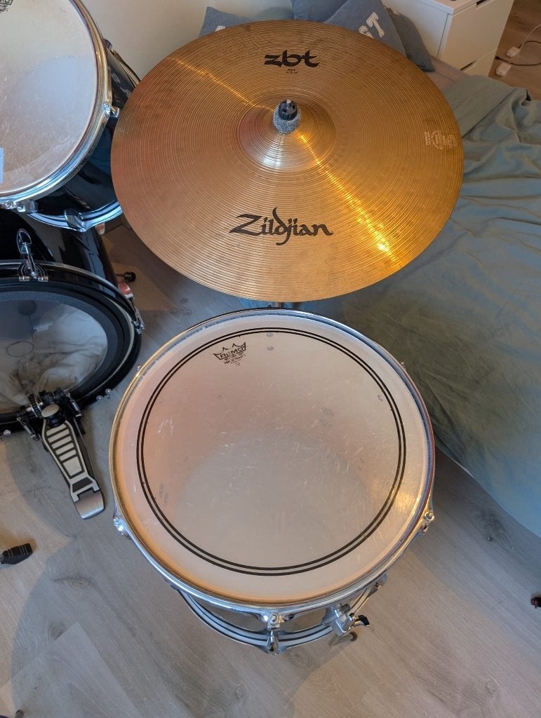 Batterij in goede staat en klaar voor gebruik, Muziek en Instrumenten, Ophalen, Gebruikt, Overige merken