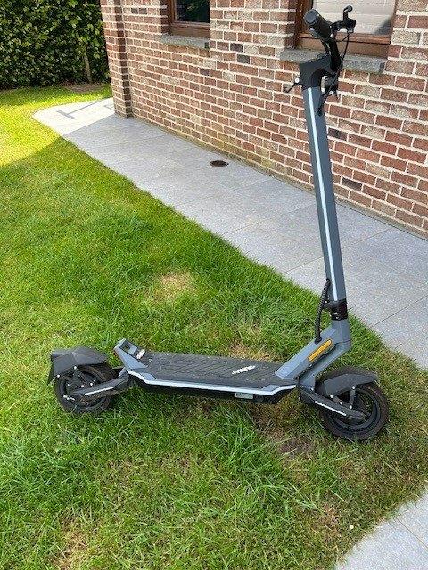PUNK RIDER 48V-scooter - 15,6AH - 450€, Fietsen en Brommers, Steps, Ophalen, Zo goed als nieuw, Overige typen, Punk electric