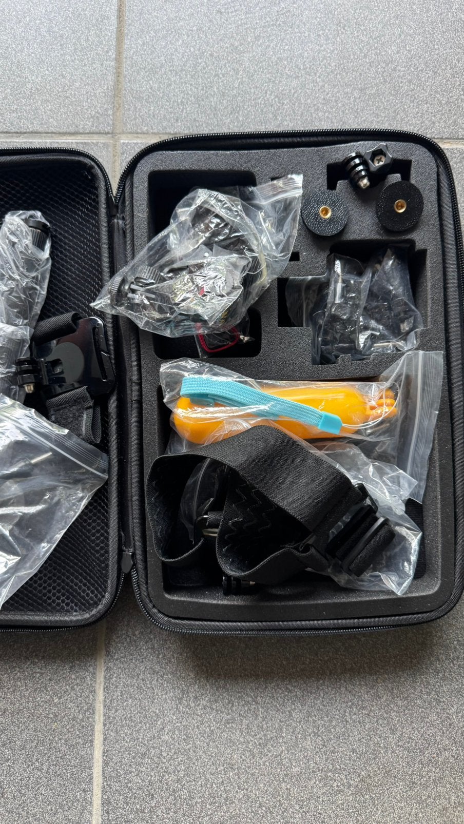 Go pro accessoires kit, Ophalen of Verzenden, Zo goed als nieuw, GoPro