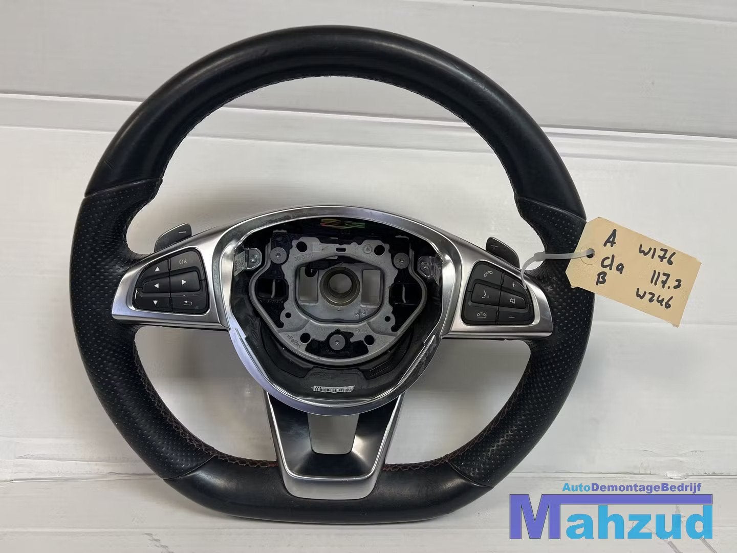 MERCEDES A B CLA W176 W246 W117 Stuurwiel stuur flipper 2013, Auto-onderdelen, Gebruikt, Mercedes-Benz AG, Mercedes-Benz, Mercedesstrasse 120
70372  Stuttgart, DE