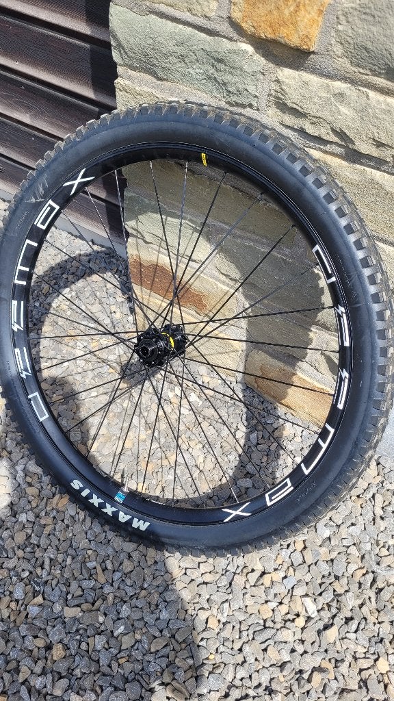 Roues Mavic Edeemax 29p Boost pneus maxxis sram12v 10/50, Elektrische fiets, Pneu, Comme neuf, Enlèvement