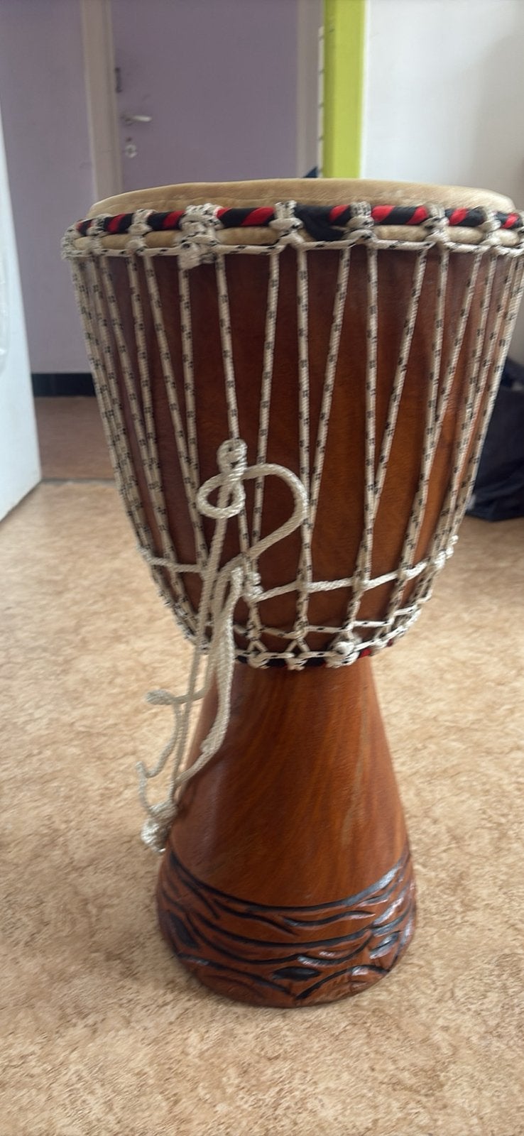 Djembé, Muziek en Instrumenten, Percussie, Zo goed als nieuw, Ophalen
