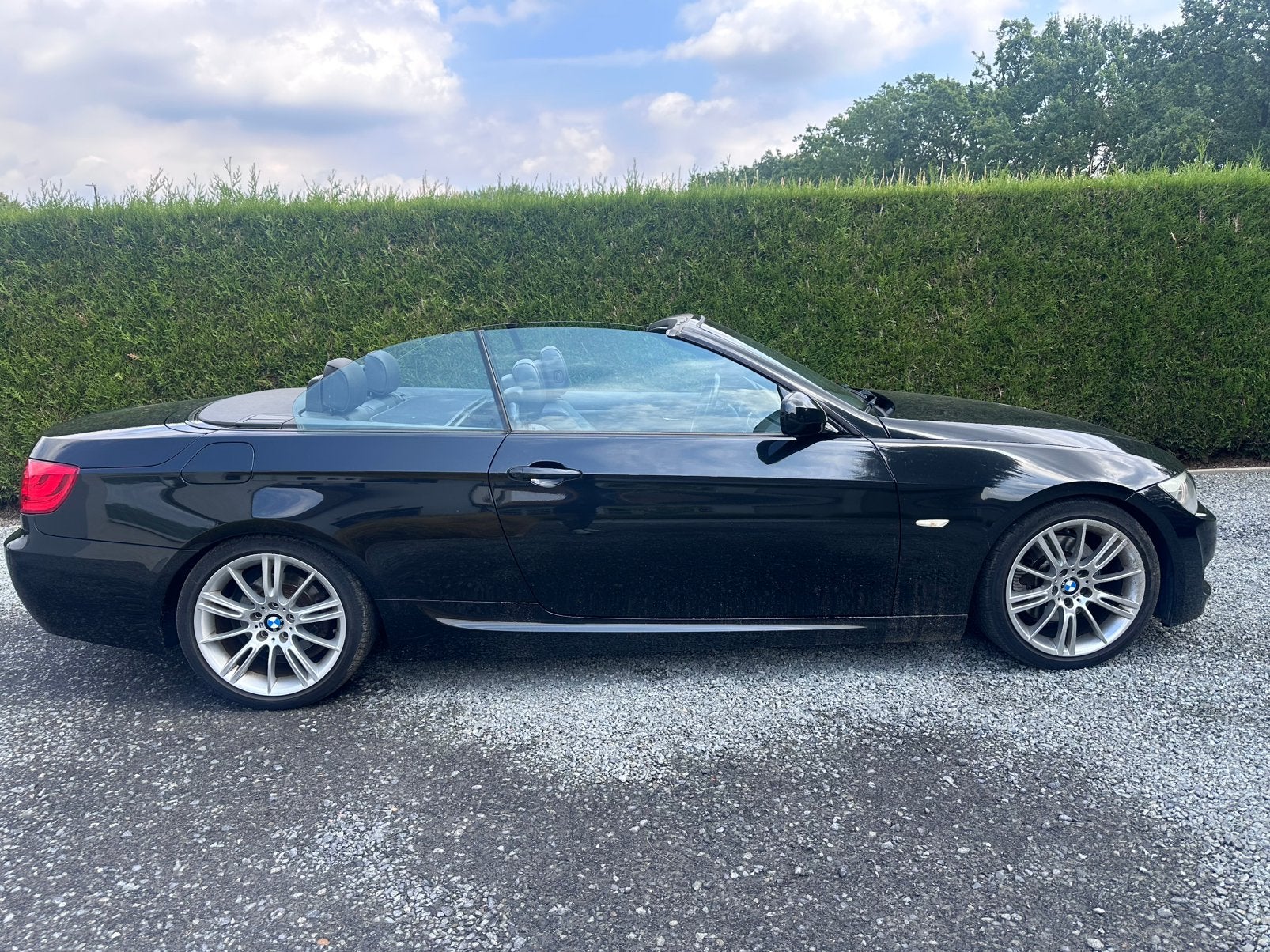 BMW 325iA Cabrio M Pack Xenon Navigatie Leder BT Pdc, Auto's, Automaat, Achterwielaandrijving, Zwart, Bi-Xenon koplampen