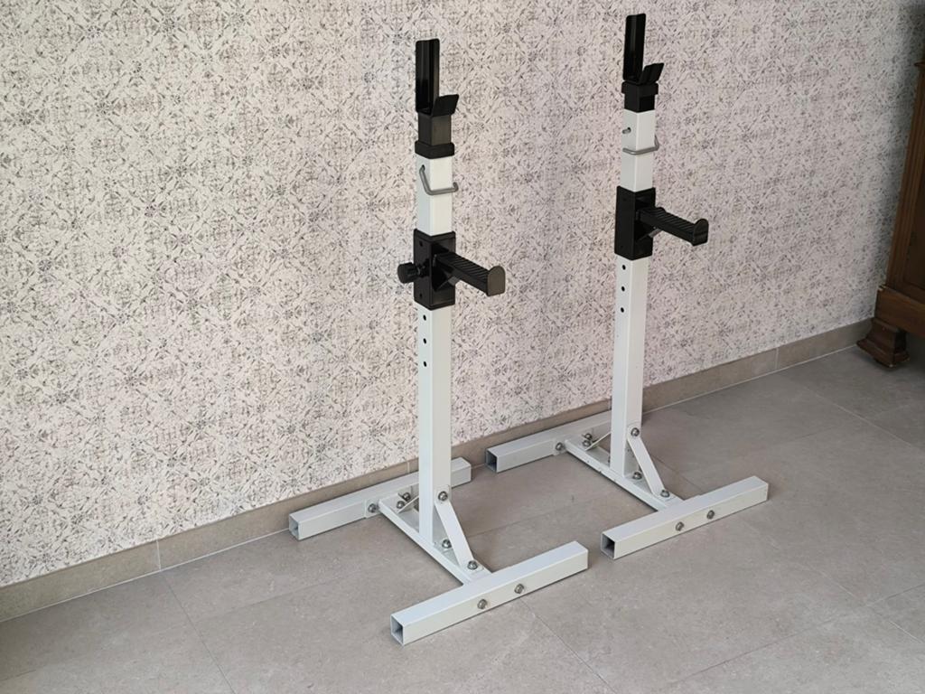 Squat rack + bench press (comme neuf!), Sports & Fitness, Équipement de fitness, Comme neuf, Bras, Jambes, Pectoraux, Abdominaux