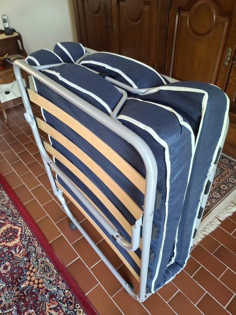 Opklapbed, Huis en Inrichting, Slaapkamer | Bedden, Ophalen