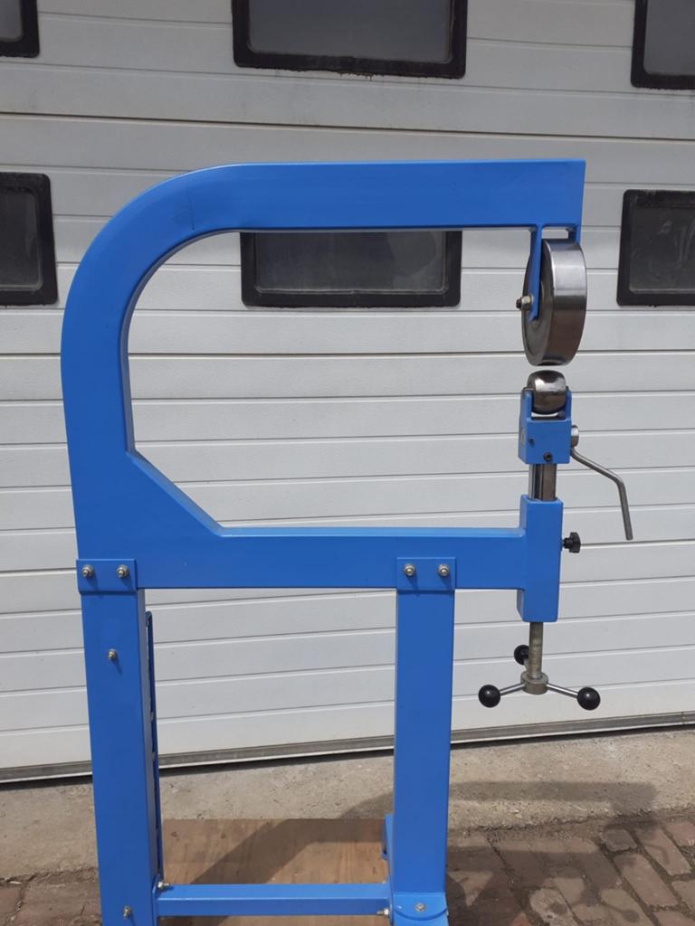 Roue anglaise Cowley EWM 711, Enlèvement