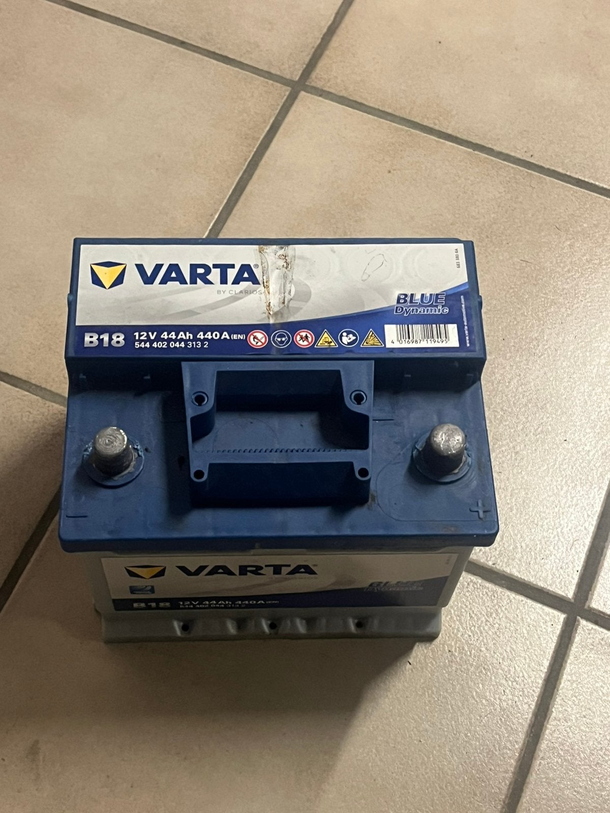 Batterie varta 12 v 44 ah 440 ampere, Enlèvement