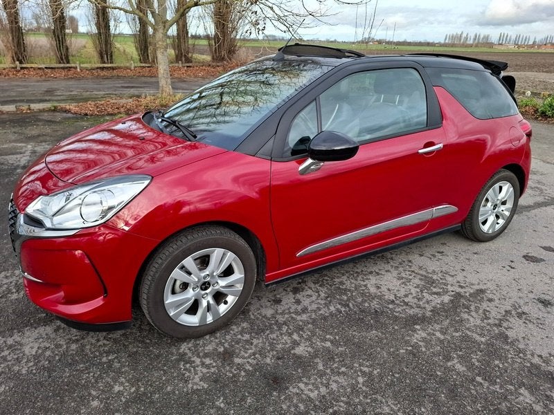 DS 3 Cabrio 1.2 Pure Tech (2017) Slechts 51000 km!, Autos, DS, Achat, Euro 6, Capteur de stationnement, Cabriolet