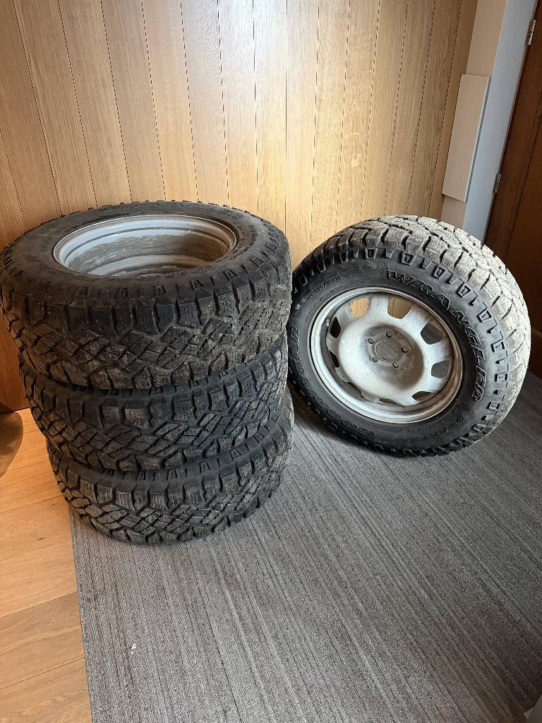 set offroad banden met velg Defender, Enlèvement, Pneus hiver, Pneus et Jantes