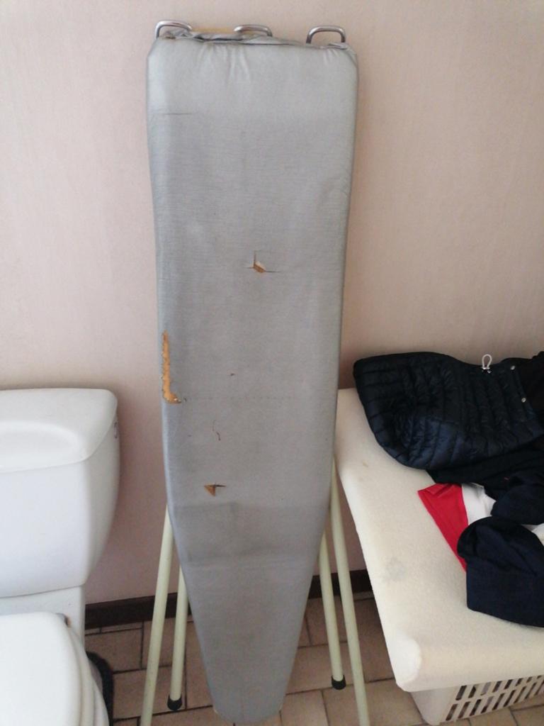 planche à repasser, Enlèvement