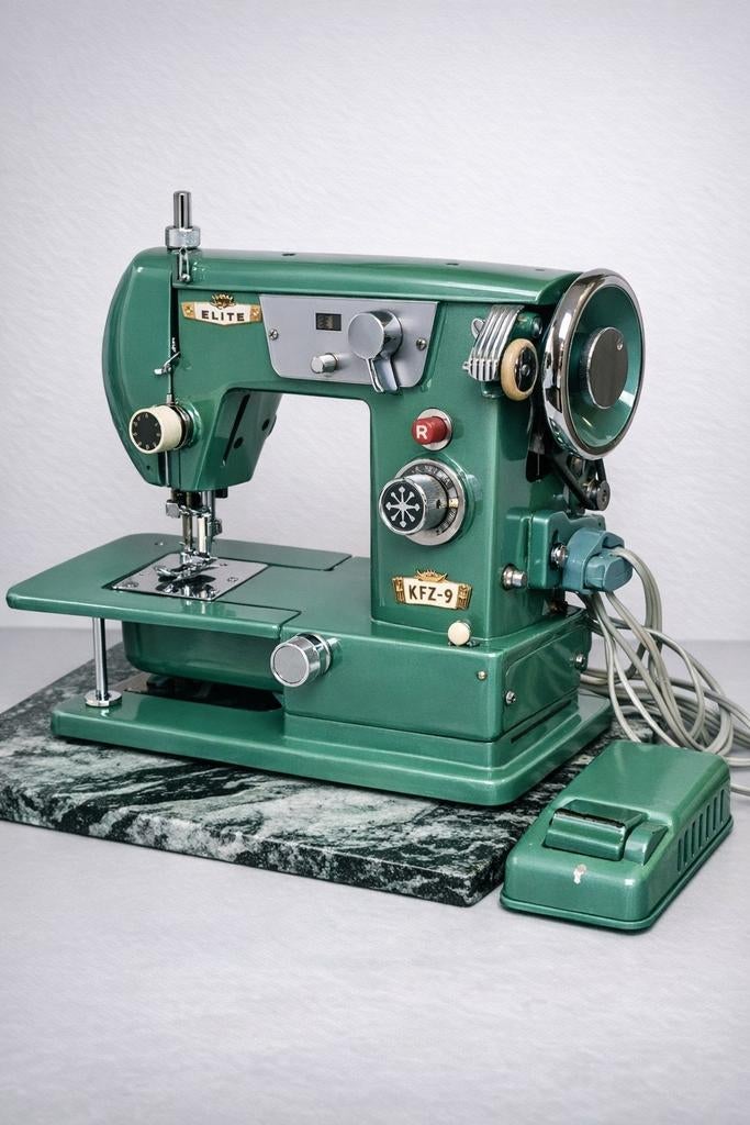 Vintage ELITE KFZ-3 naaimachine werkend + tas + marme, Enlèvement