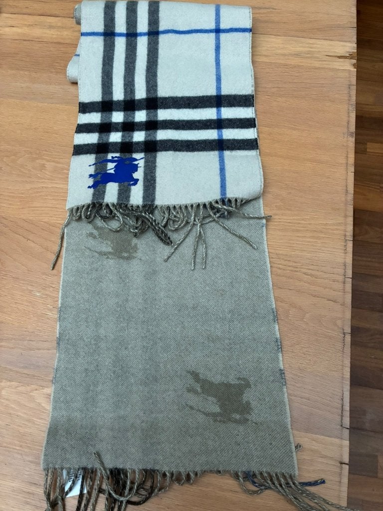 Burberry Reversible Knight Check sjaal – 100% cashmere, Ophalen of Verzenden, Nieuw, Burberry, Sjaal