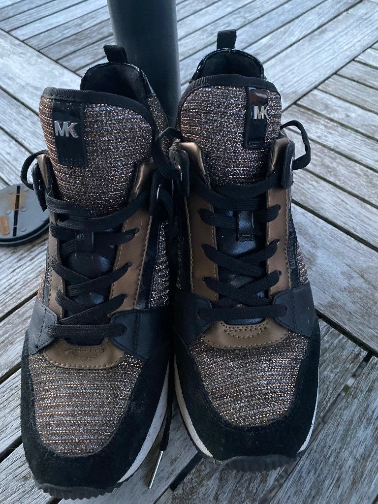 Michael kors sneakers, Bruin, Nieuw, Sneakers, Ophalen
