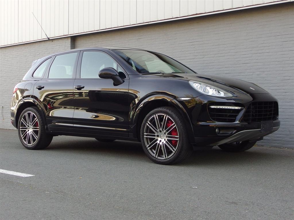 Porsche Cayenne Turbo 4.8L 2011 Zeer mooi / Prijs = incl. BT, Auto's, Automaat, Cayenne, Zwart, Zwart