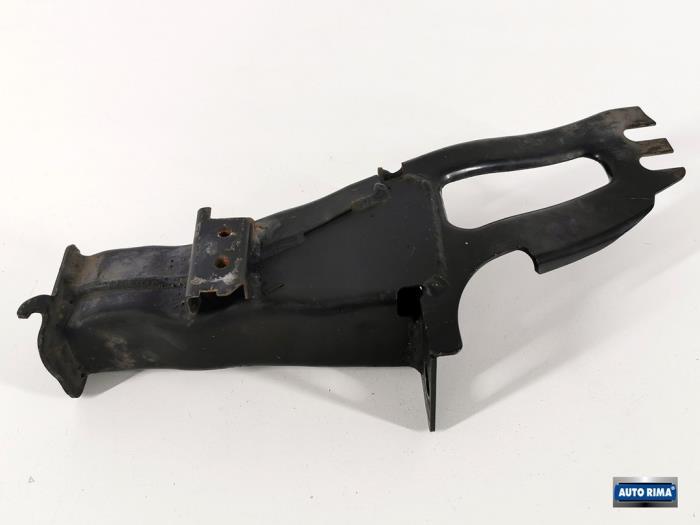 Chassisbalk voor van een Volvo V60, Gebruikt, -, -, Ophalen of Verzenden