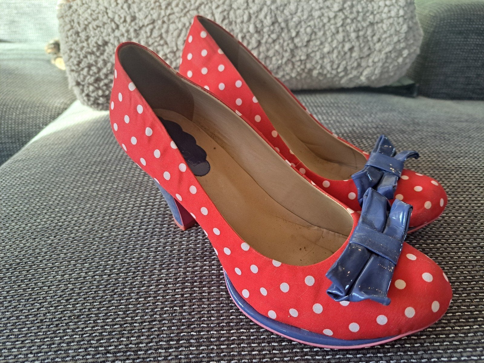retropumps, Kleding | Dames, Pumps, Ophalen of Verzenden, Cristofoli, Gedragen