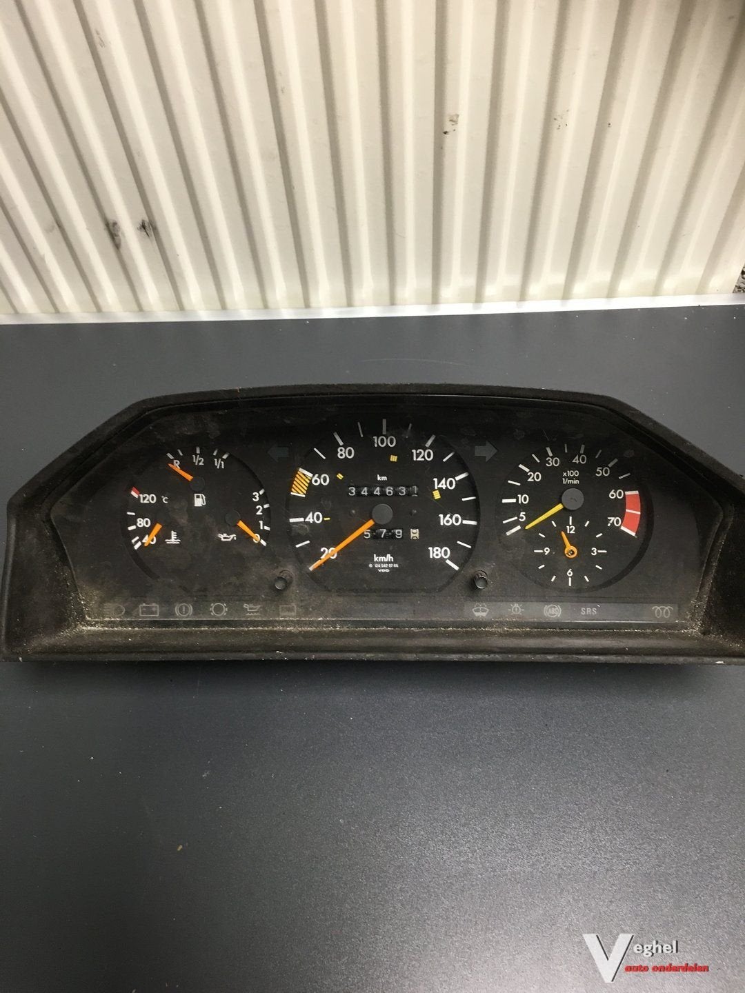 Mercedes W124  Diesel    124 542 0766    Km Tellerklok, Gebruikt, -, -, Ophalen of Verzenden