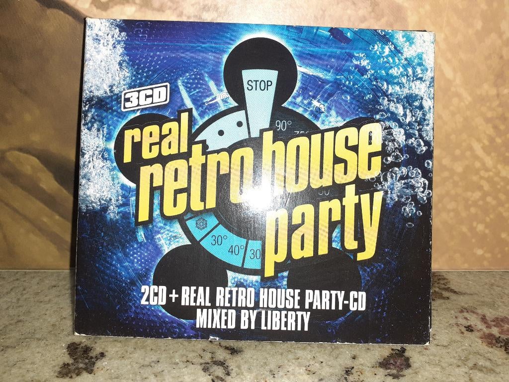 REAL RETRO HOUSE PARTY, 3 pièces, CD & DVD, Enlèvement ou Envoi, Comme neuf, Techno ou Trance