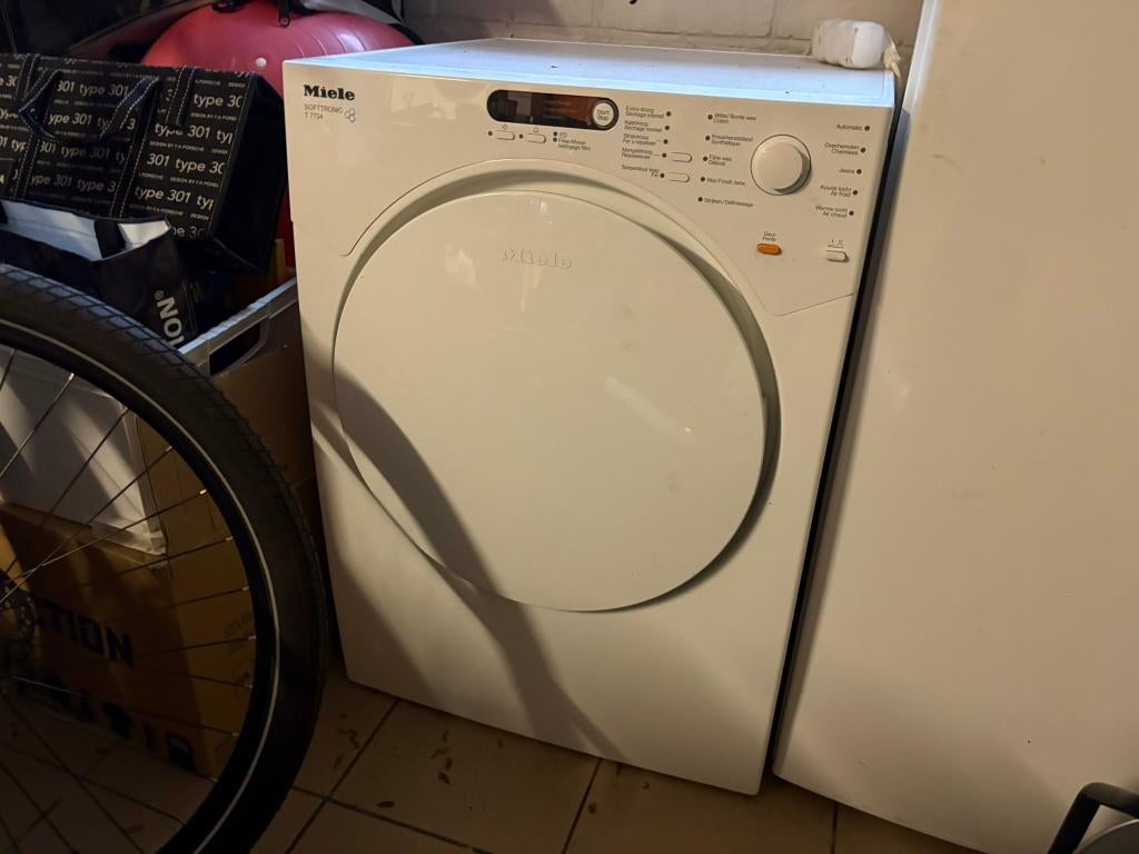 Miele droogkast met luchtafvoer, 6 à 8 kg, Évacuation d'air, Programme laine, Chargeur frontal