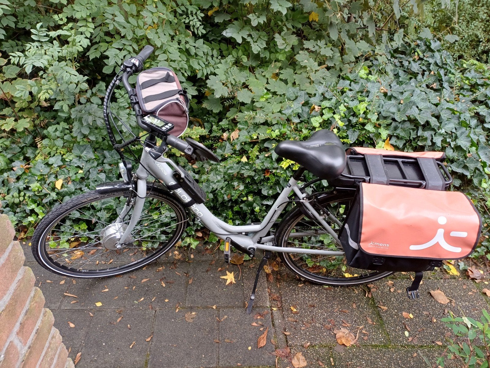 Damefiets elektrisch heeft maar 1069km gereden, Vélos & Vélomoteurs, Enlèvement ou Envoi