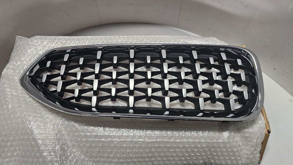 Grille  rechts sportline BMW Z4 serie G29 51117489710 748971, -, -, Nieuw, Ophalen of Verzenden