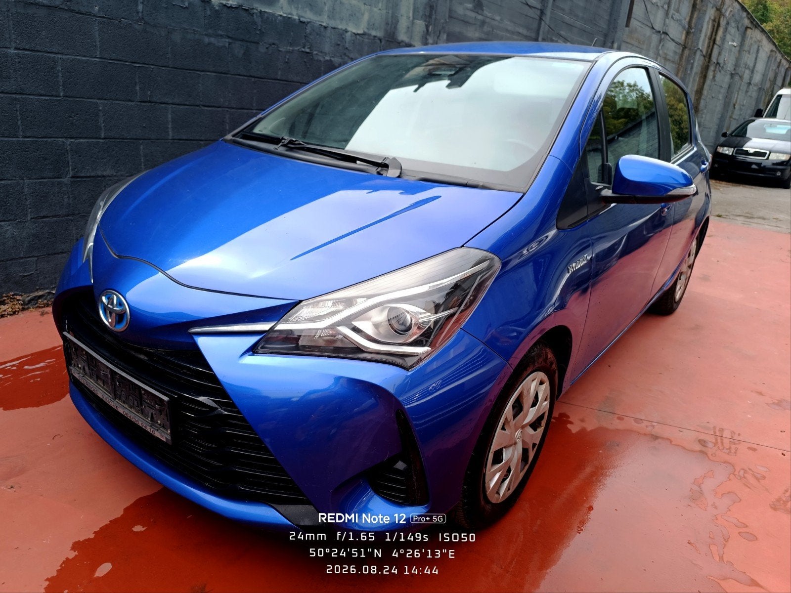 toyota Yaris 2017 hybride ess  7999€ carnet d'entretien, Ophalen of Verzenden