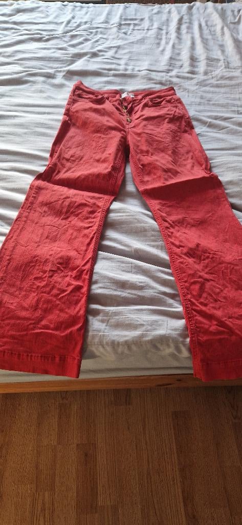 Jean rouge taille 42 Cassis, Vêtements | Femmes, Jeans, Cassis Collection, Enlèvement ou Envoi, Autres couleurs, Porté