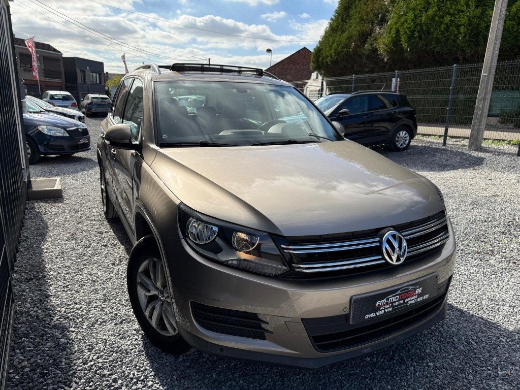 Volkswagen Tiguan 1.4 TSI/Degat Carrosserie/GPS/Panodak, Stof, Zwart, 4 cilinders, Beige