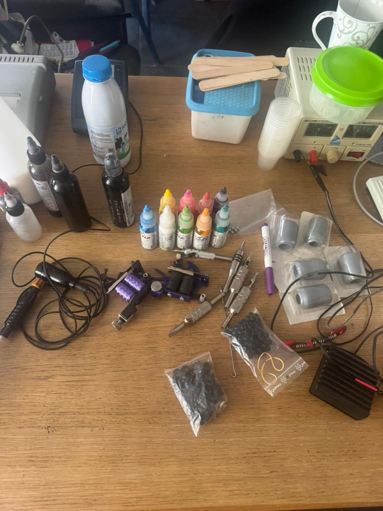tattoo materiaal, Ophalen, Gebruikt