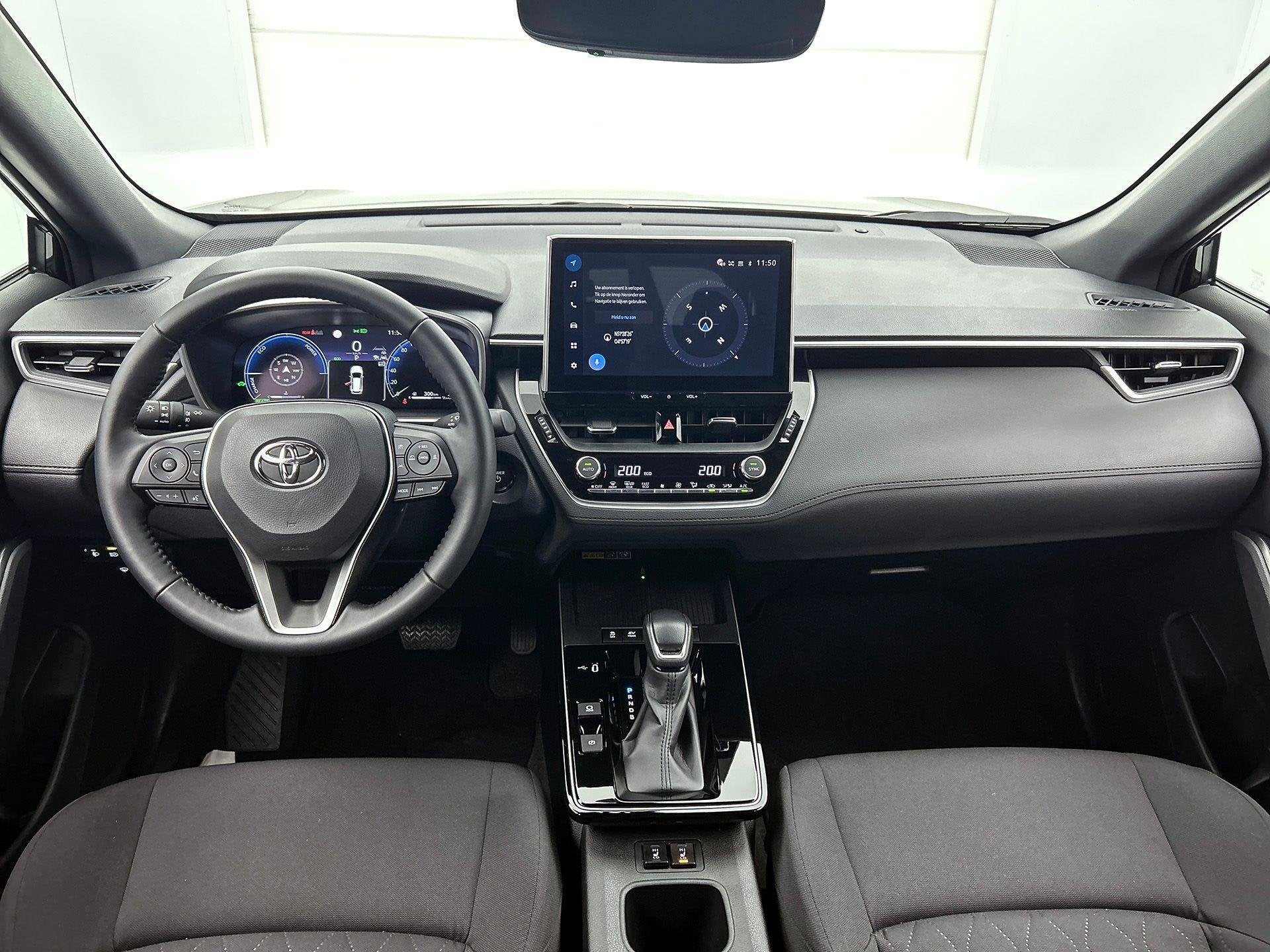 Toyota Corolla Cross 1.8 Hybrid Style | Achteruitrijcamera |, Auto's, Toyota, Stof, Gebruikt, 750 kg, 4 cilinders
