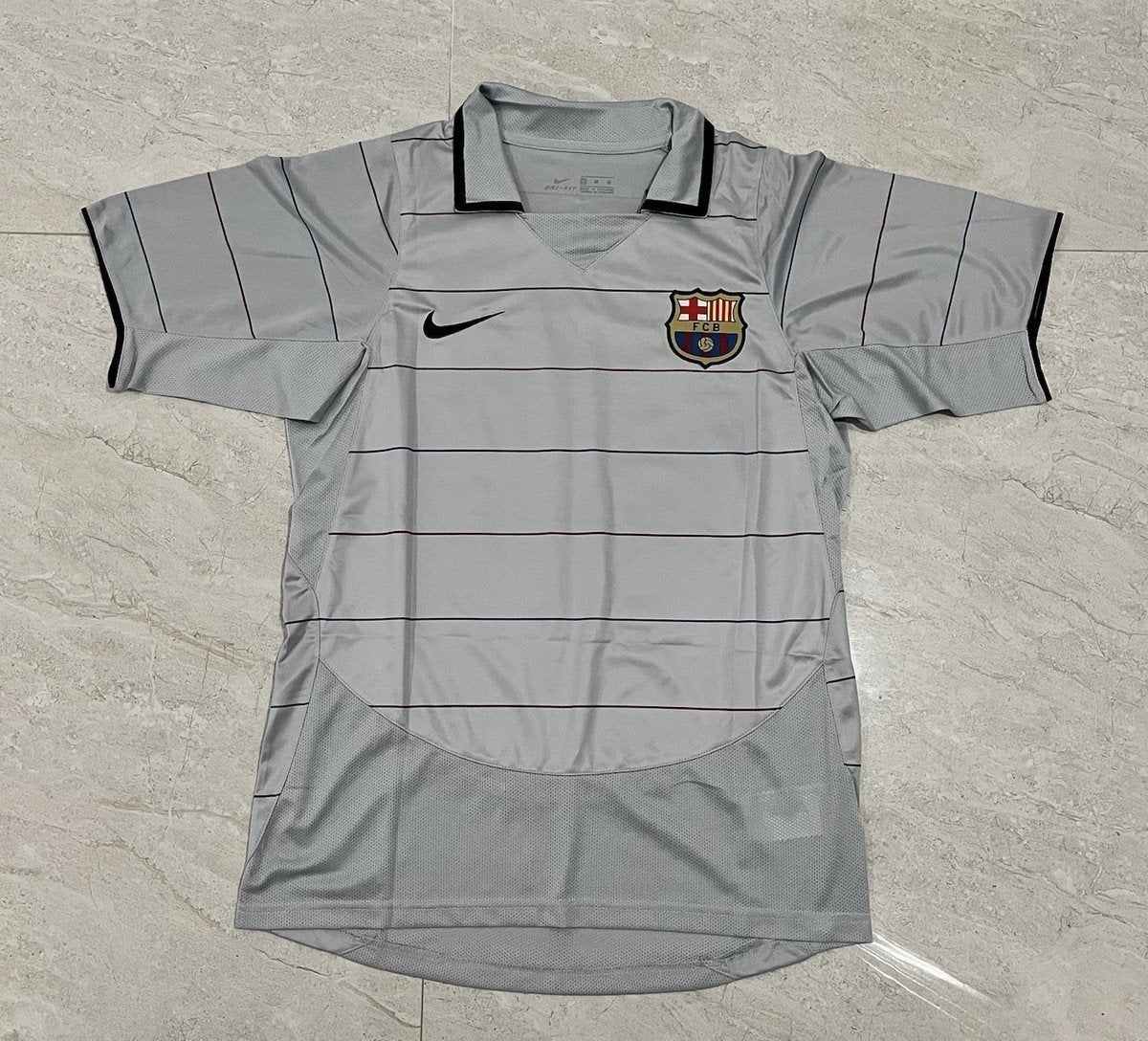 Barcelona Ronaldinho Champions League Finale 2003, Enlèvement ou Envoi
