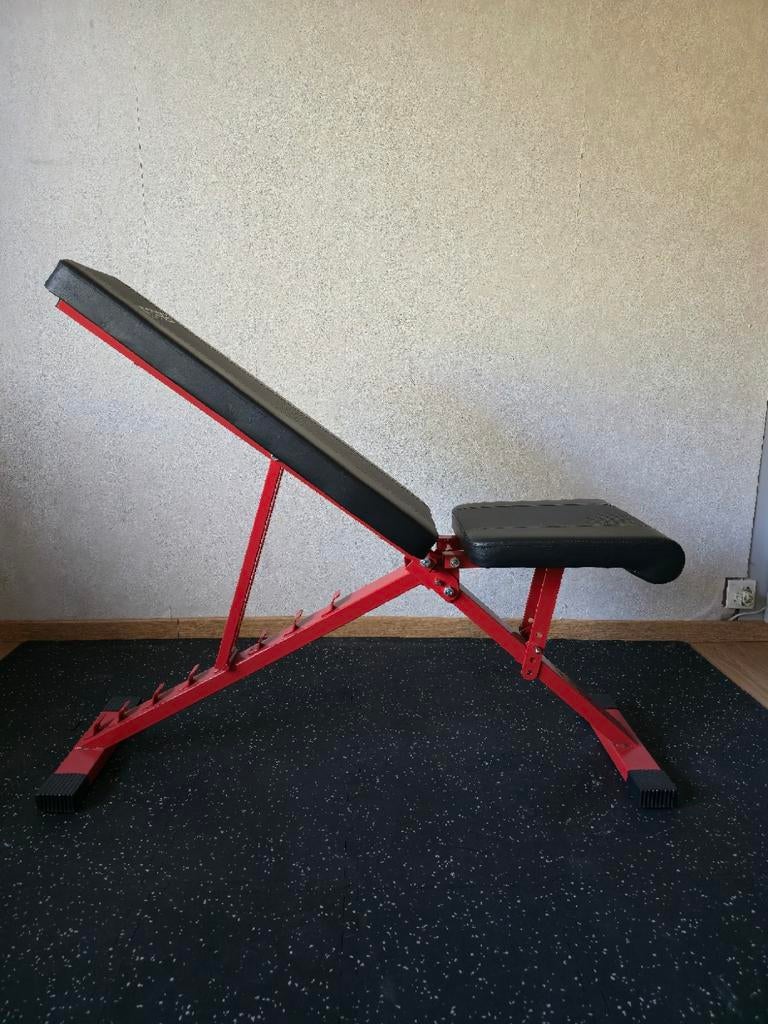 ADJUSTABLE BENCH 300KG WEIGHT CAPACITY, Ophalen