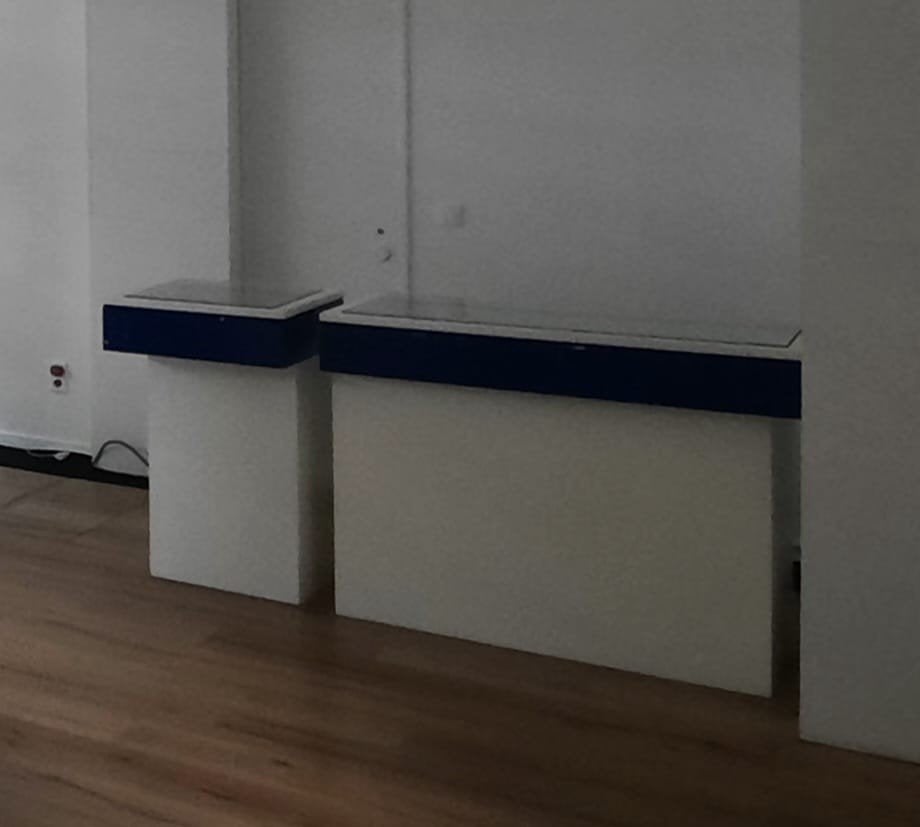 Vitrinekast / Displaykast, Informatique & Logiciels, Armoires de serveurs, Enlèvement
