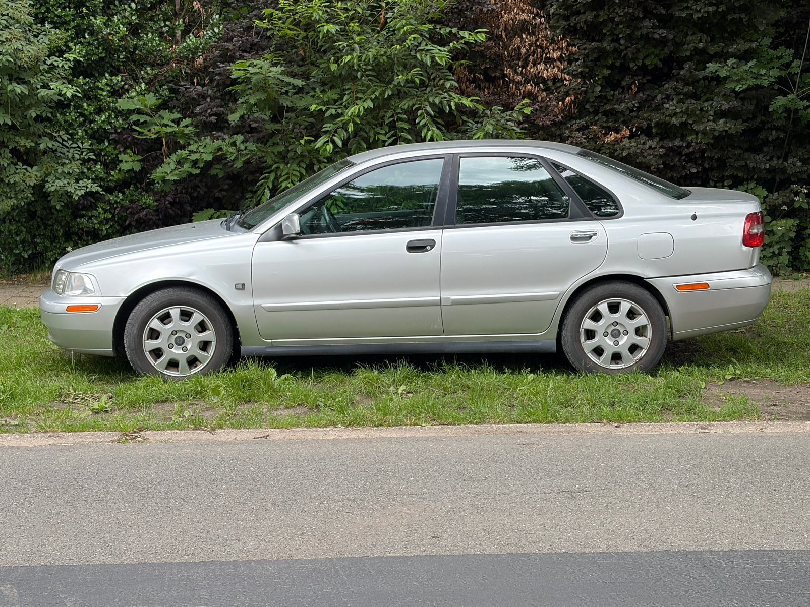 Volvo S40, 2003, essence, 146000 km, carte rouge CO, Cuir, Achat, 4 portes, Boîte manuelle