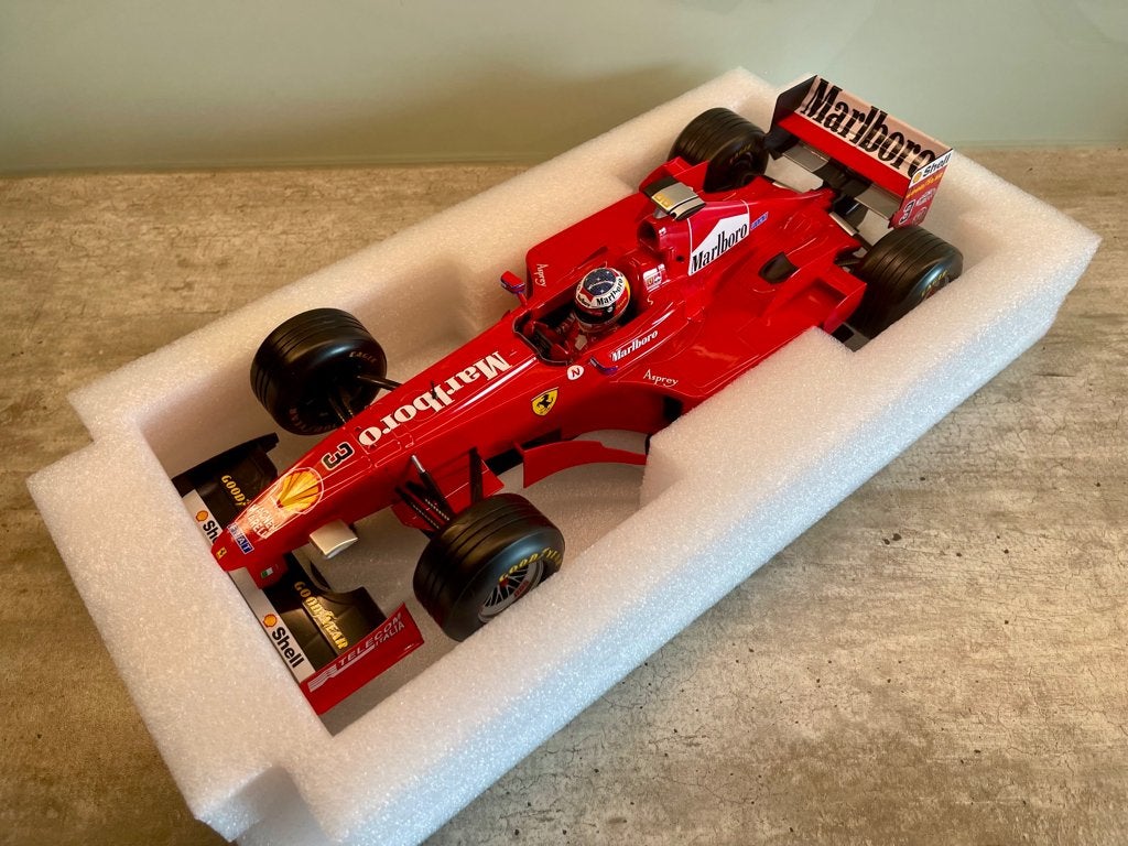 FERRARI F1 MICHAEL SCHUMACHER 1998 SCALE 1:12, Hobby & Loisirs créatifs, Voitures miniatures | 1:5 à 1:12, Enlèvement ou Envoi