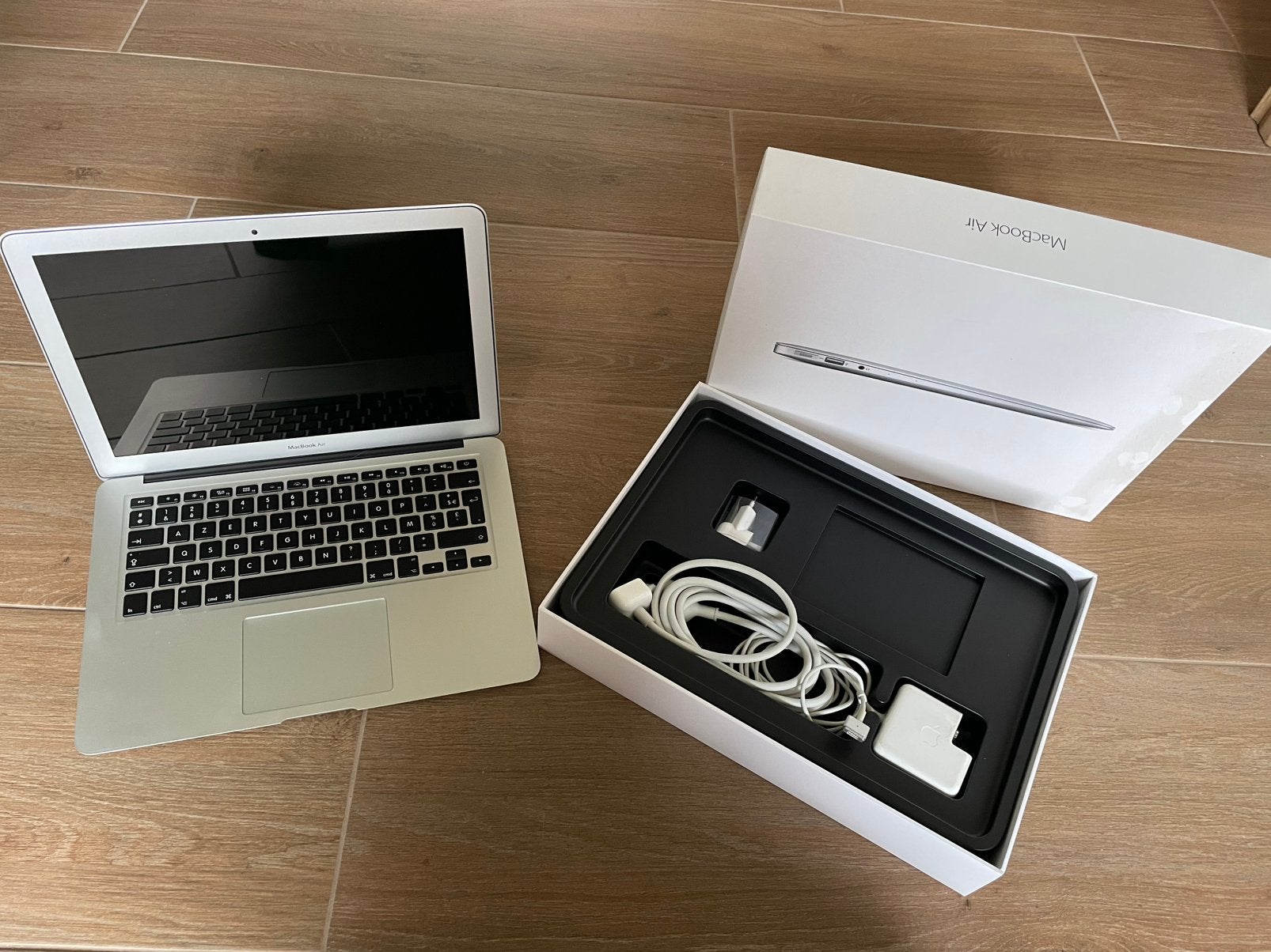 Apple macbook air, Informatique & Logiciels, Ordinateurs Vintage, Enlèvement