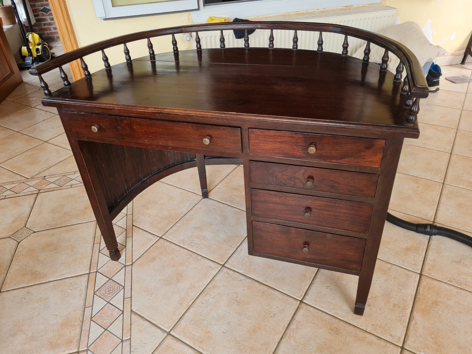 Eike bureau, Ophalen