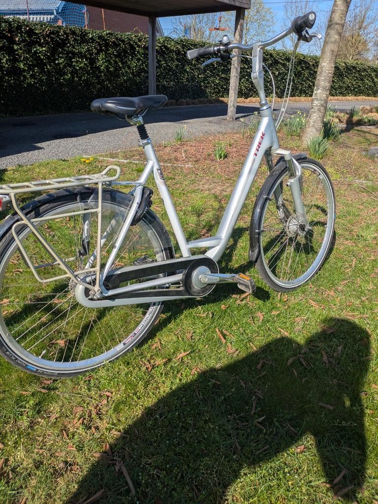Damesfiets Trek, Fietsen en Brommers, Fietsen | Dames | Damesfietsen, Ophalen, Zo goed als nieuw