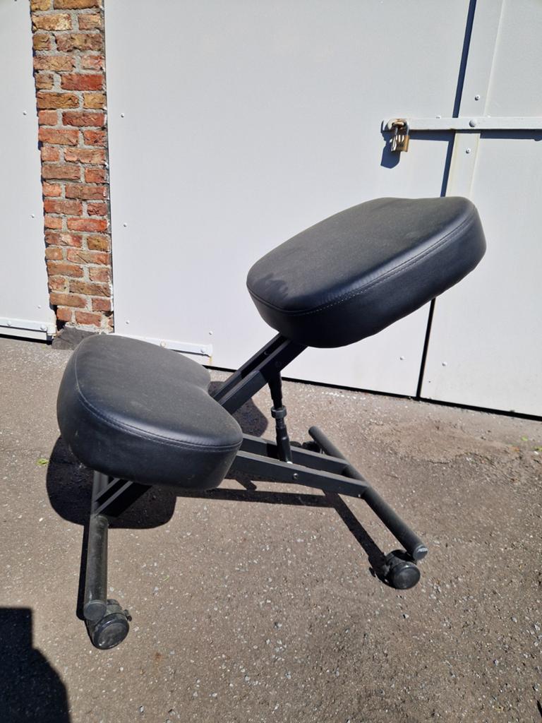 Bureaustoel stressless, Ophalen