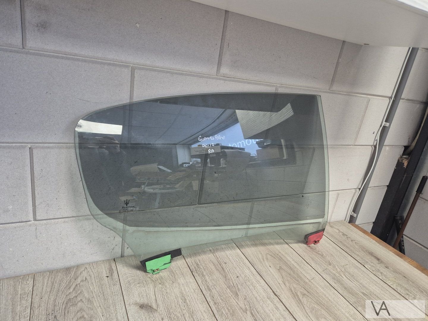 Maserati Quattroporte 2004 - 2013 ruit raam rechts achter, Maserati, Gebruikt, -, -