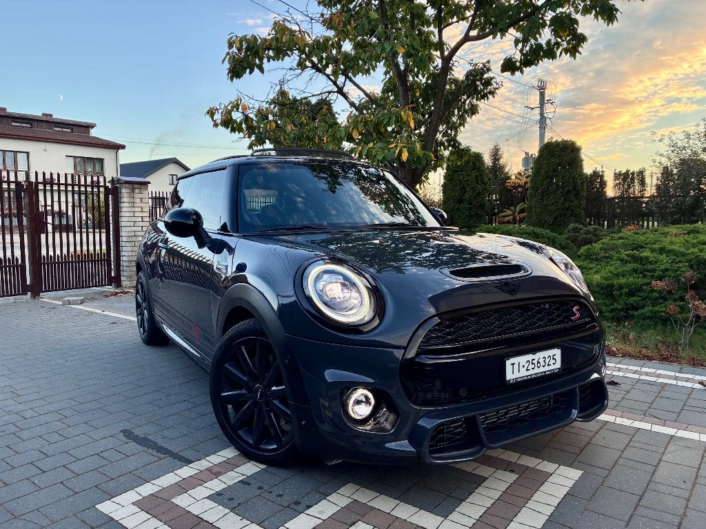 Mini Cooper JCW 1of135 ! FULL OPTION Full Service LED PANOO, Autos, Euro 6, 0 kg, Noir, 99 g/km