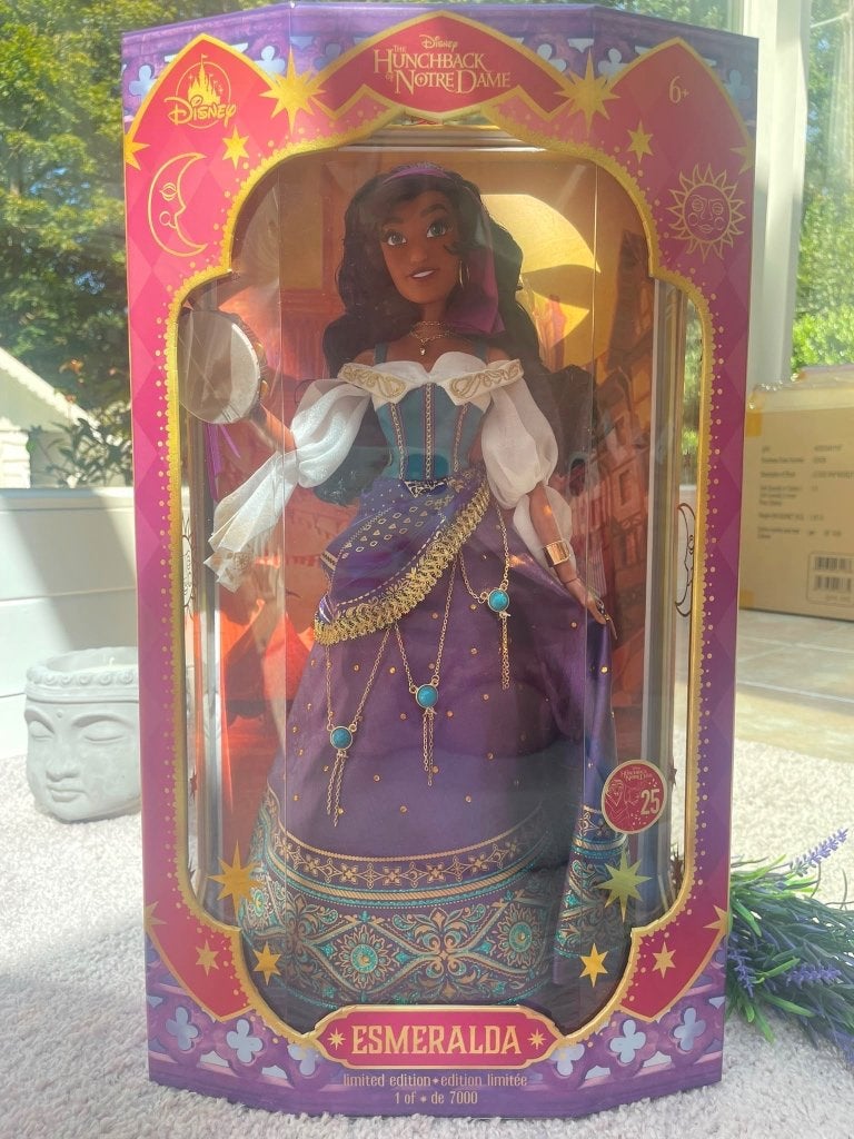 Poupée Collector Esmeralda Disney Store EL 25 ans, Collections, Enlèvement, Neuf