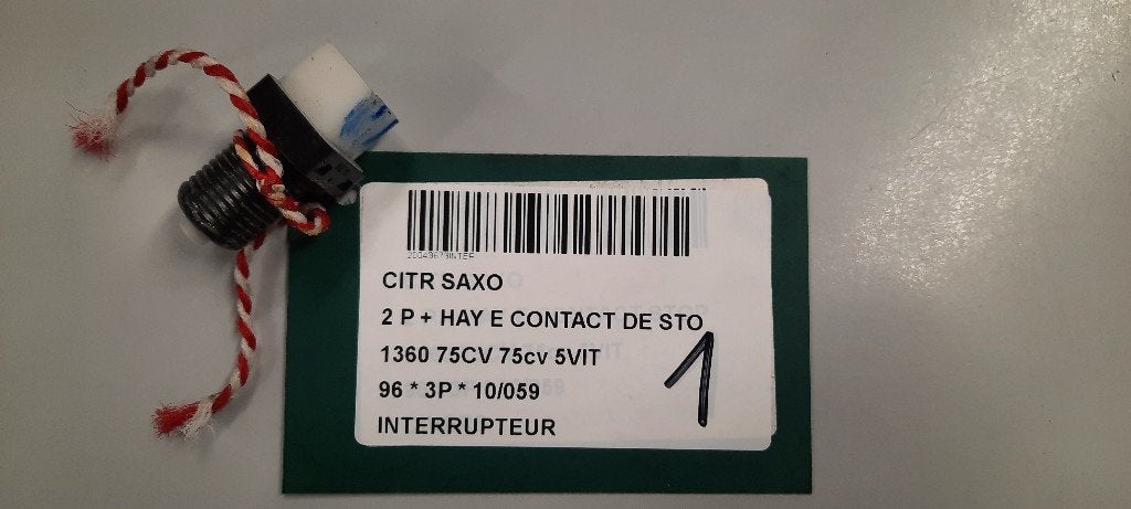 SCHAKELAAR Citroën Saxo (01-1996/12-2004), Gebruikt, Citroën, Mevr. I. Hauben, Rue de l'Espoir 34 34
4030  GRIVEGNÉE, BE